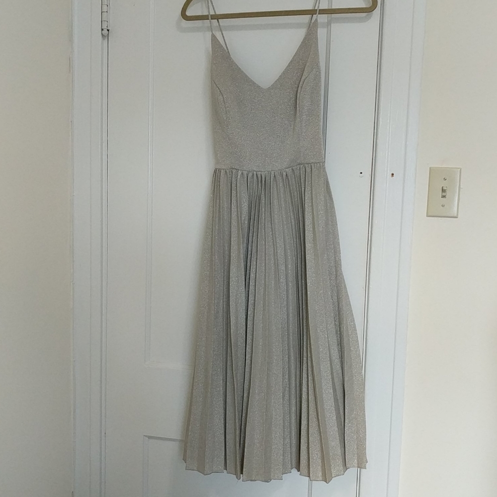 Anthropologie Elevenses Lunar Pleated Midi Dress 8